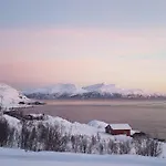 بيت للعطل Discover The Ultimate Aurora Escape With A Cozy Outdoor Sauna And Hot Tub
