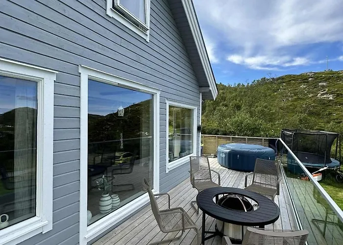 Discover The Ultimate Aurora Escape With A Cozy Outdoor Sauna And Hot Tub Ferienhaus *